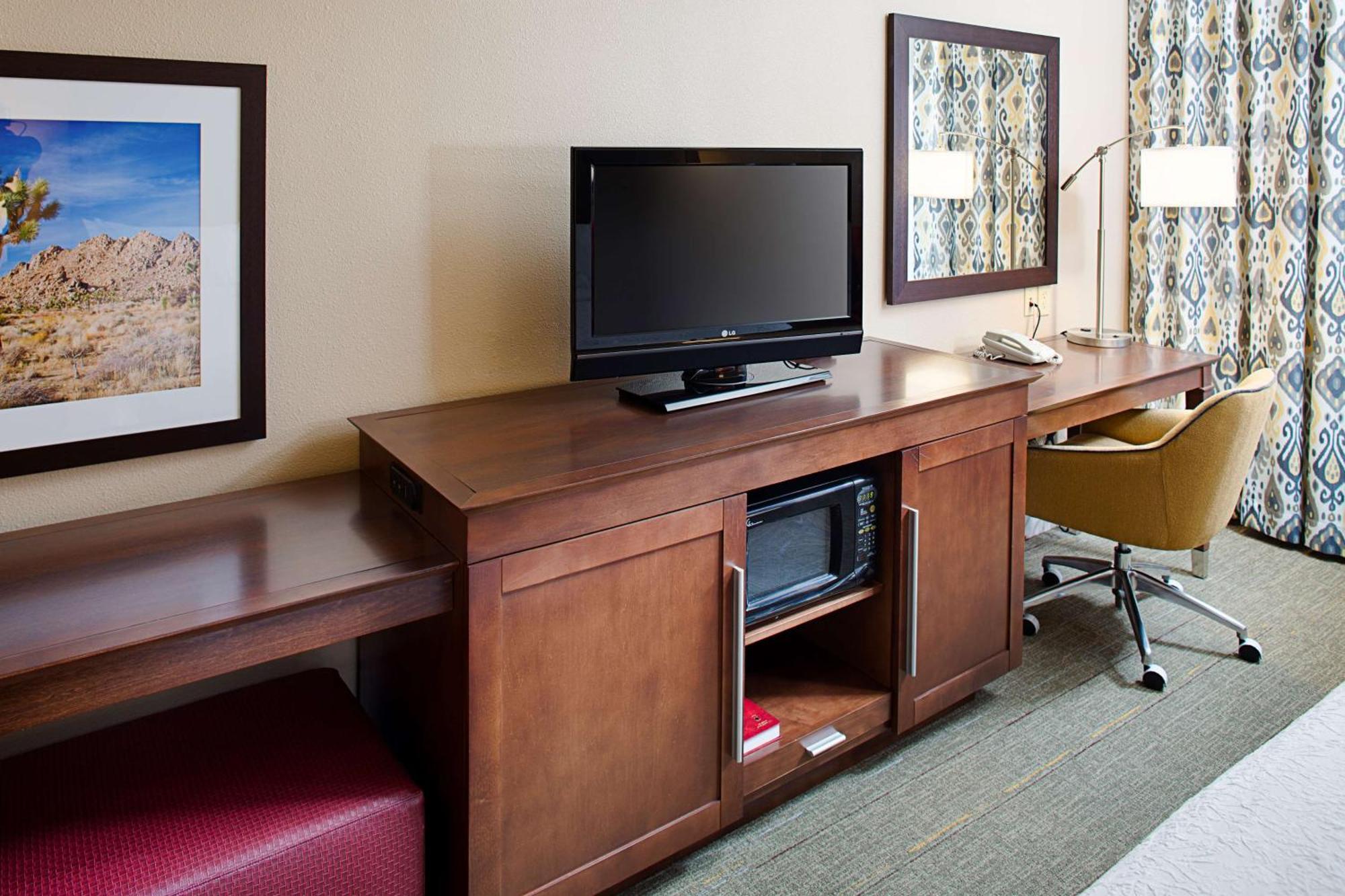 Hampton Inn & Suites Palmdale Eksteriør billede