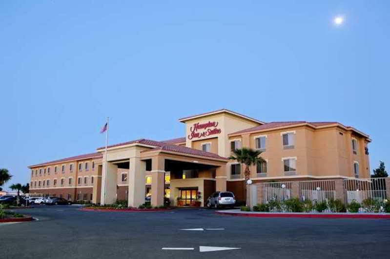 Hampton Inn & Suites Palmdale Eksteriør billede