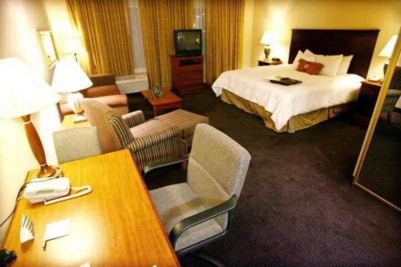 Hampton Inn & Suites Palmdale Værelse billede